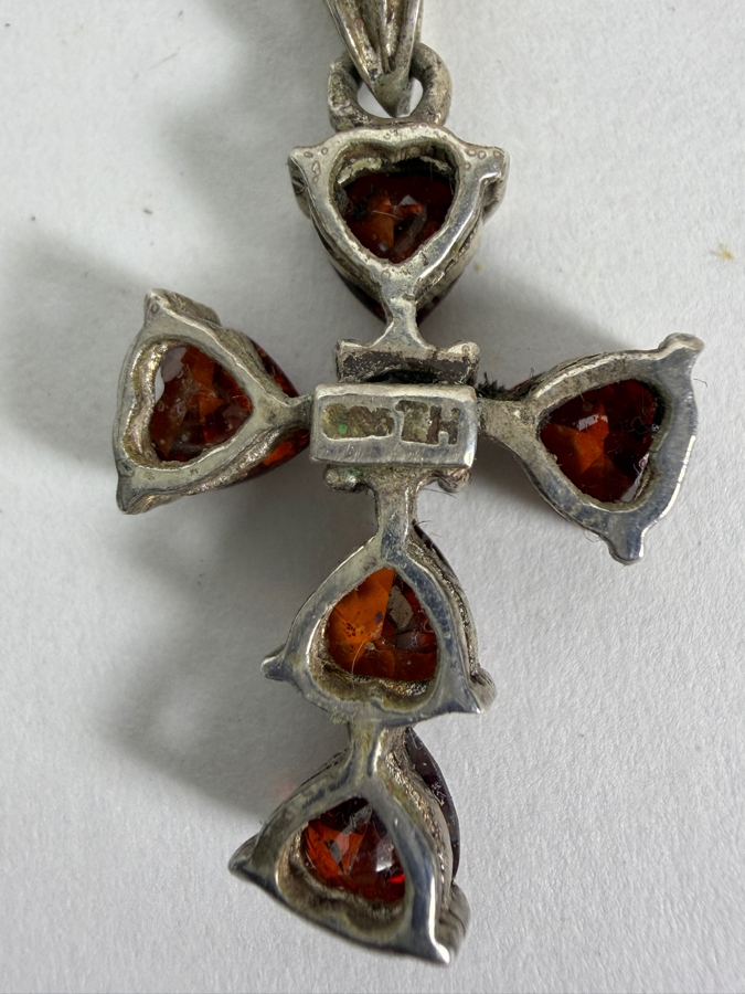 Just Added - 925 Sterling Silver Red Garnet Cross Pendant Box Chain Necklace, 16'L 6.0g [Photo 4]