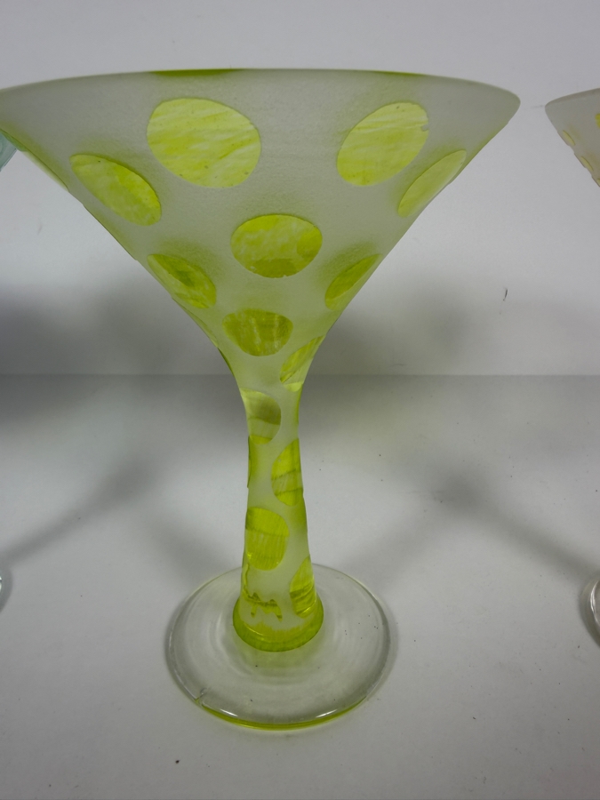 Just Added - Studio Artist Signed Handblown Frosted Glass Martini Cocktail Glasses Set Of 4, Blue Stripe, Green Geometric Diamond, Yellow Polka Dot, Abstract Circles Stemware Barware [Photo 5]