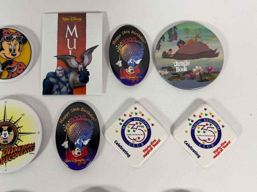 Just Added - Huge Disney Theme Park Store Cast Member Collector Button Pin Big Lot Of 41, Pinocchio Character Dining, Earth Day, Mickey Toontown, Disneyland 45th Anniversary And More [Photo 4]