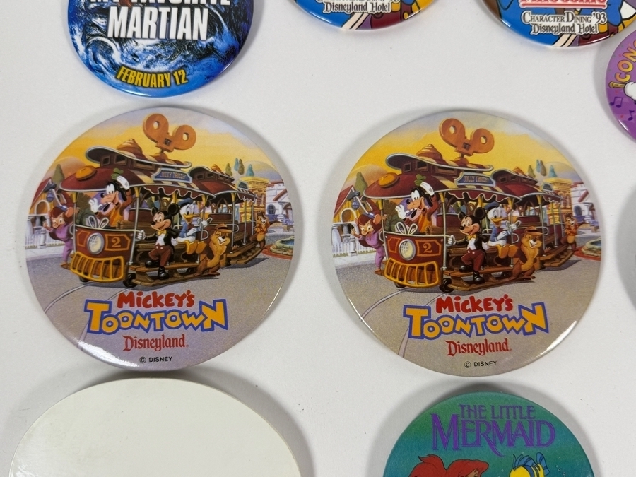 Just Added - Huge Disney Theme Park Store Cast Member Collector Button Pin Big Lot Of 41, Pinocchio Character Dining, Earth Day, Mickey Toontown, Disneyland 45th Anniversary And More [Photo 8]