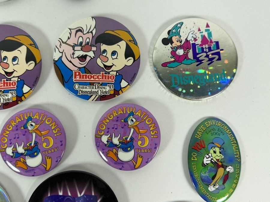 Just Added - Huge Disney Theme Park Store Cast Member Collector Button Pin Big Lot Of 41, Pinocchio Character Dining, Earth Day, Mickey Toontown, Disneyland 45th Anniversary And More [Photo 5]