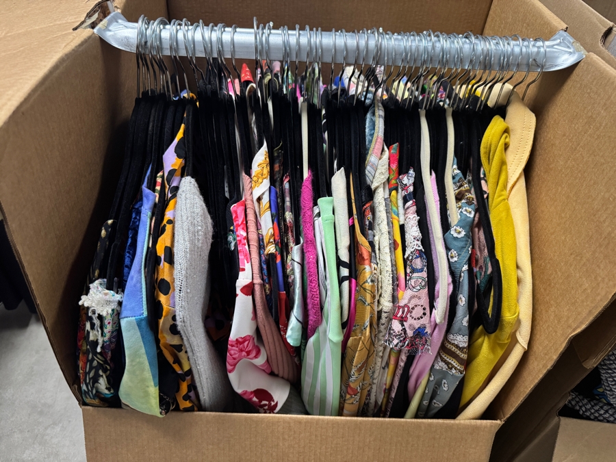 Just Added - Women's Clothing Reseller Lot Size S / XS Blouses, Jackets, Sweaters and Last Box All Leggings [Photo 2]