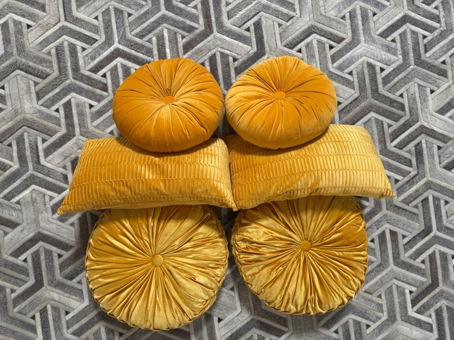 Just Added - Set Of 6 Luxury Velvet Mustard Yellow Pleated Round And Ribbed Lumbar Decorative Accent Pillows 20' / 22' / 14' [Photo 2]