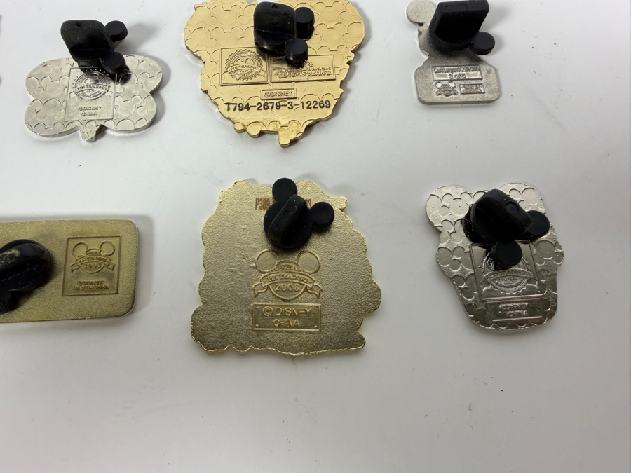 (12) Vintage Disney Trading Pins [Photo 13]