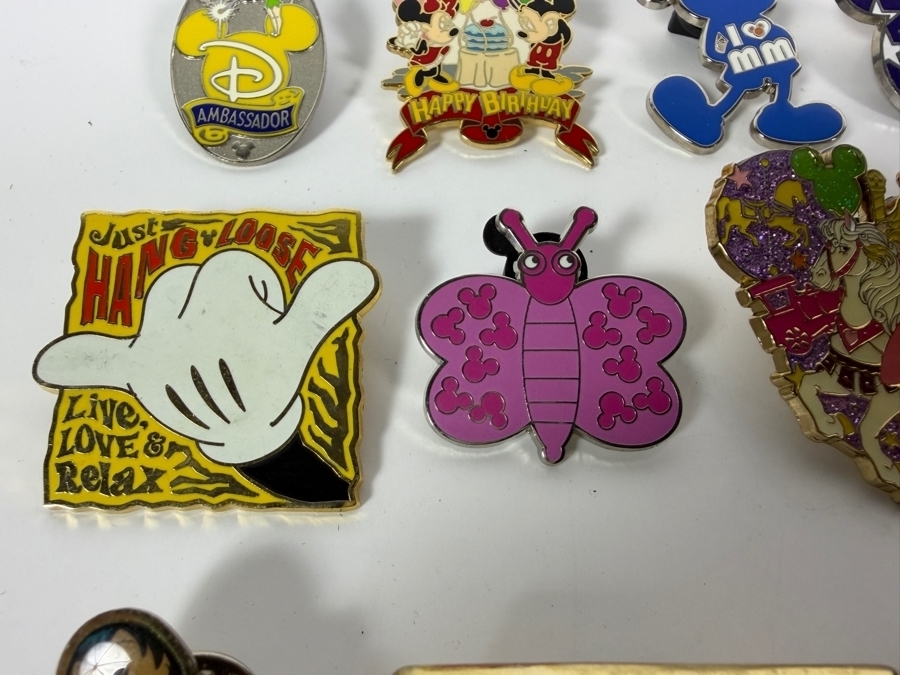 (12) Vintage Disney Trading Pins [Photo 7]