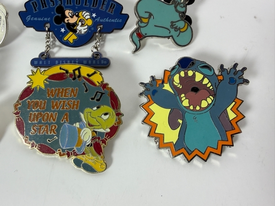 (12) Vintage Disney Trading Pins [Photo 7]
