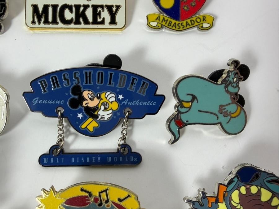 (12) Vintage Disney Trading Pins [Photo 5]