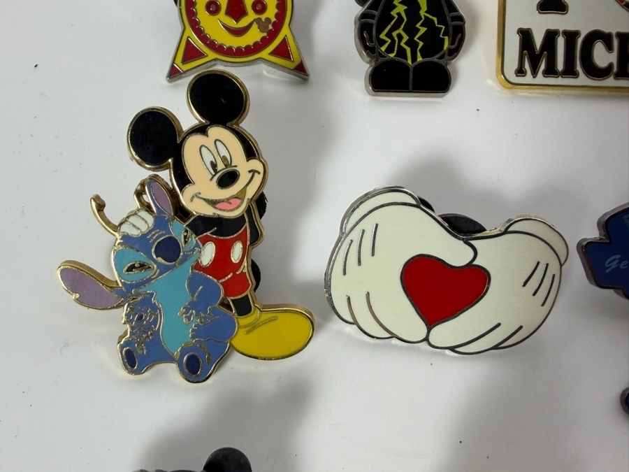 (12) Vintage Disney Trading Pins [Photo 4]
