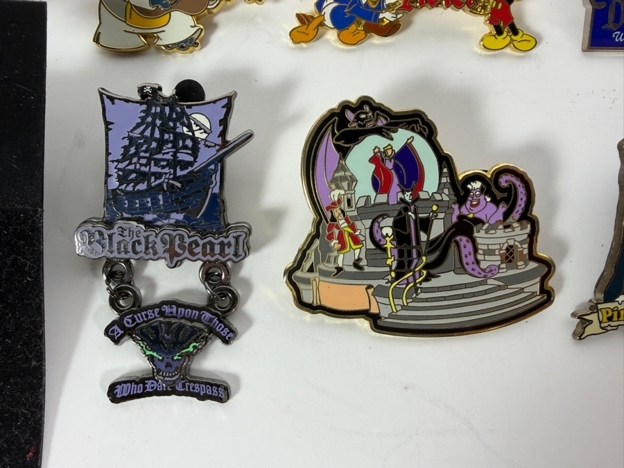 (12) Vintage Disney Trading Pins [Photo 8]
