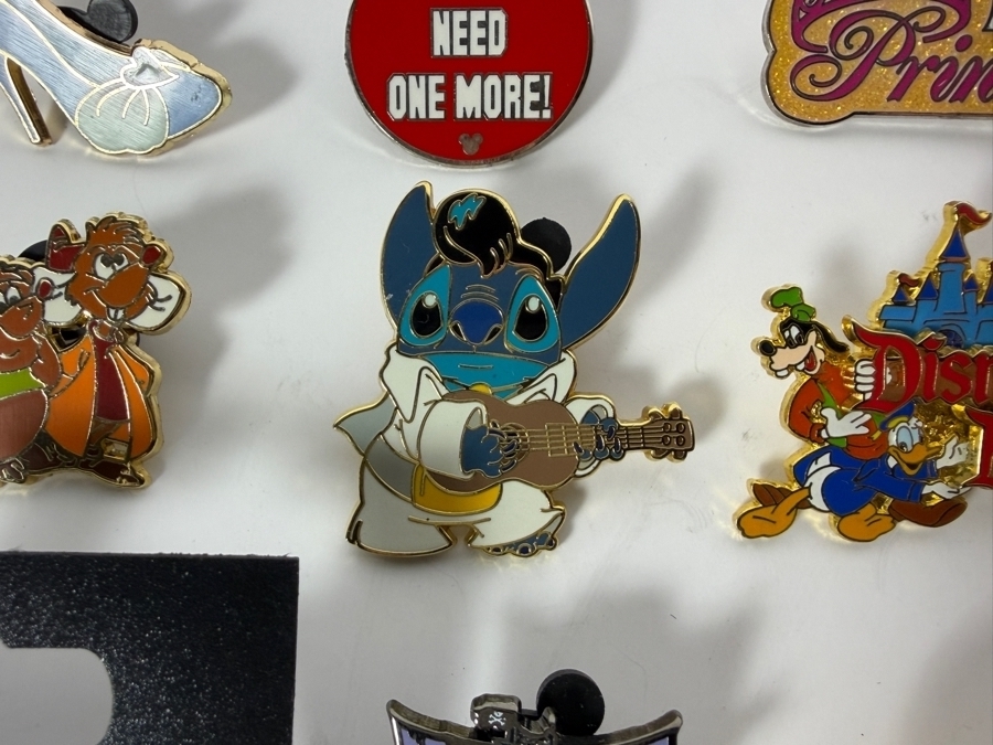 (12) Vintage Disney Trading Pins [Photo 5]