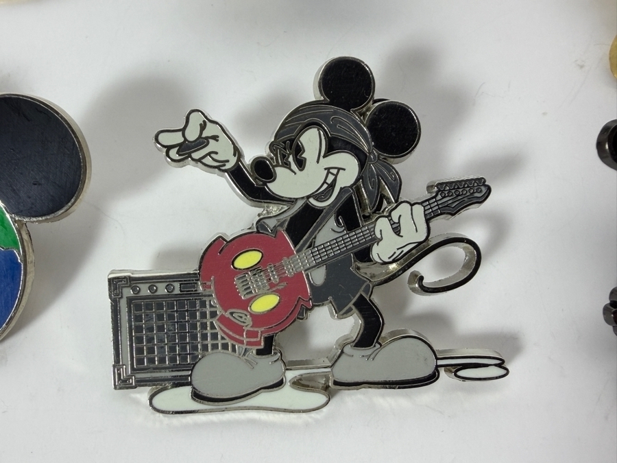 (12) Vintage Disney Trading Pins [Photo 2]