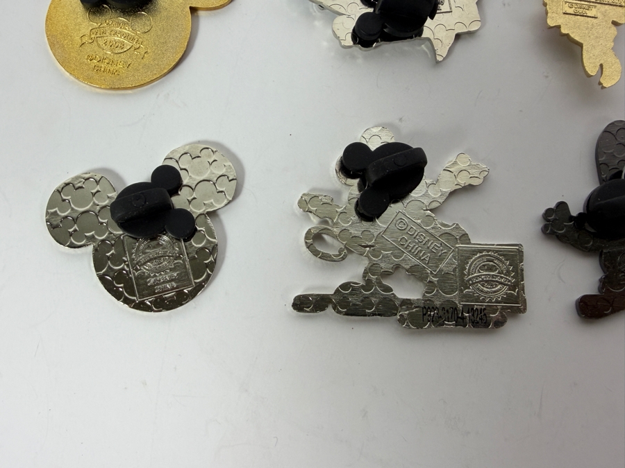 (12) Vintage Disney Trading Pins [Photo 14]