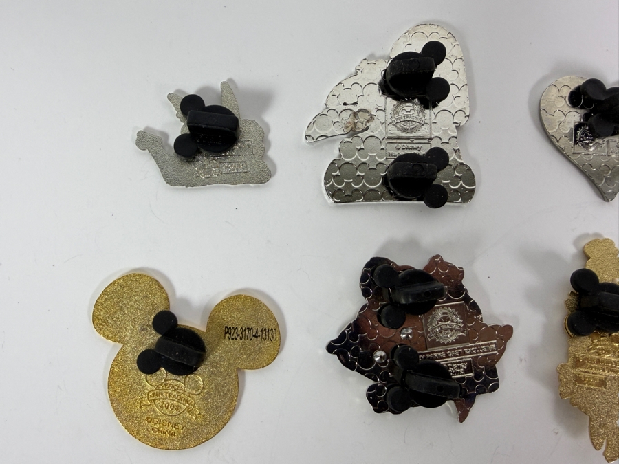 (12) Vintage Disney Trading Pins [Photo 11]