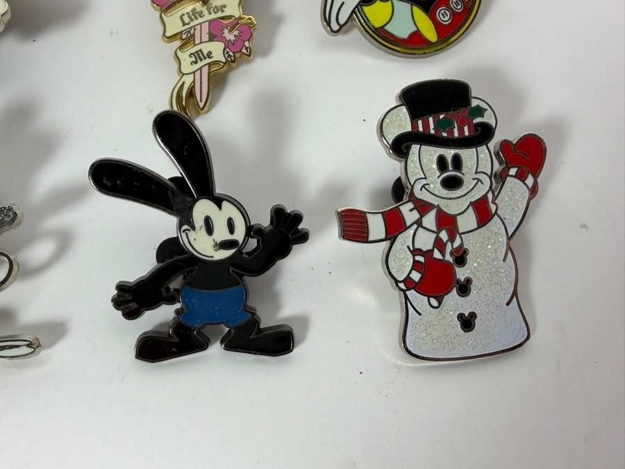 (12) Vintage Disney Trading Pins [Photo 9]