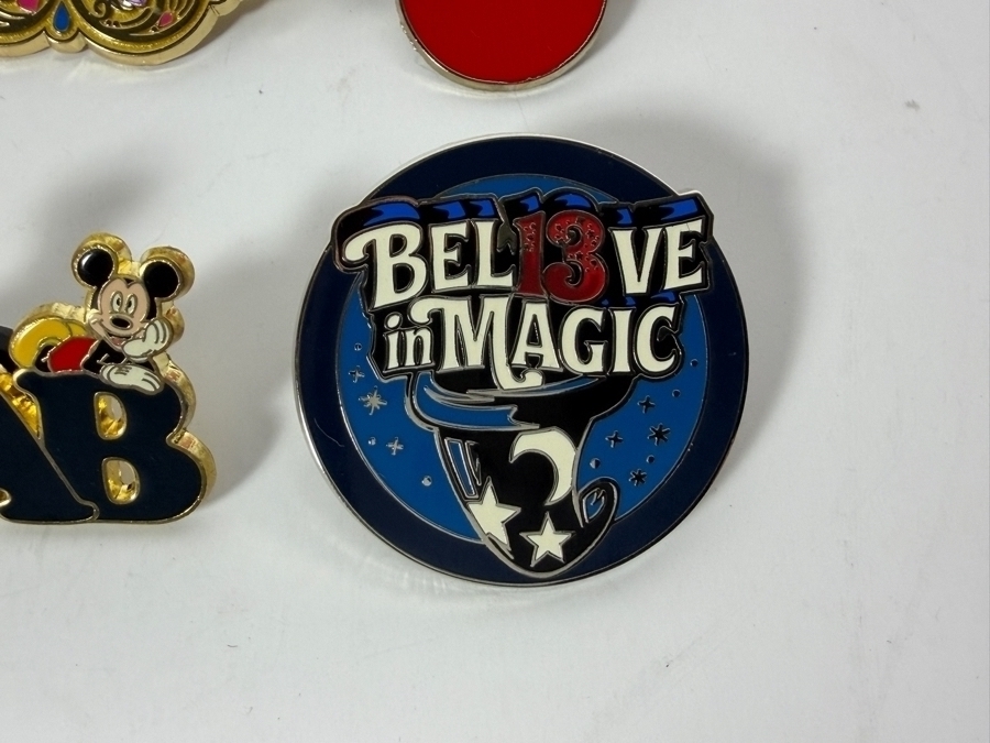 (12) Vintage Disney Trading Pins [Photo 7]