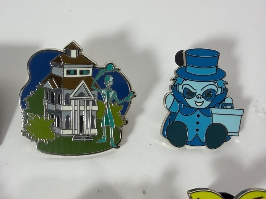 (12) Vintage Disney Trading Pins [Photo 2]