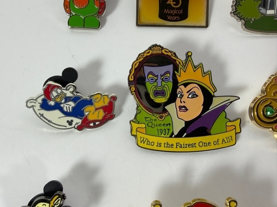 (12) Vintage Disney Trading Pins [Photo 4]