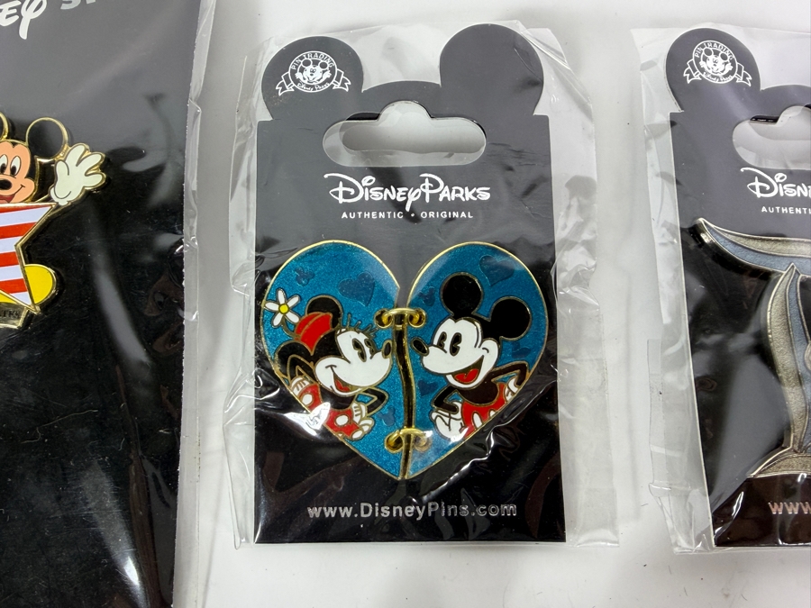 (8) Vintage Disney Trading Pins [Photo 3]