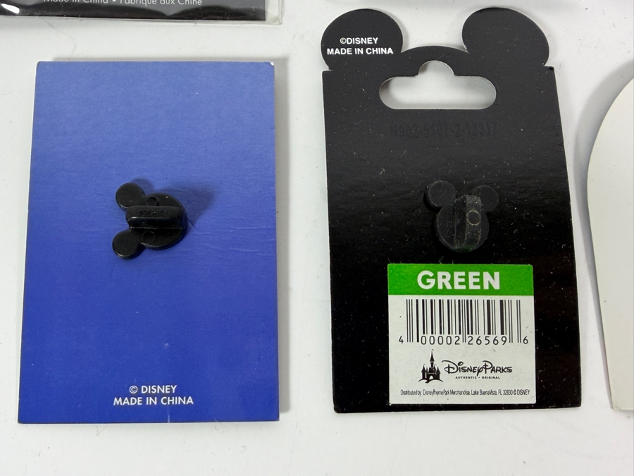 (8) Vintage Disney Trading Pins [Photo 12]