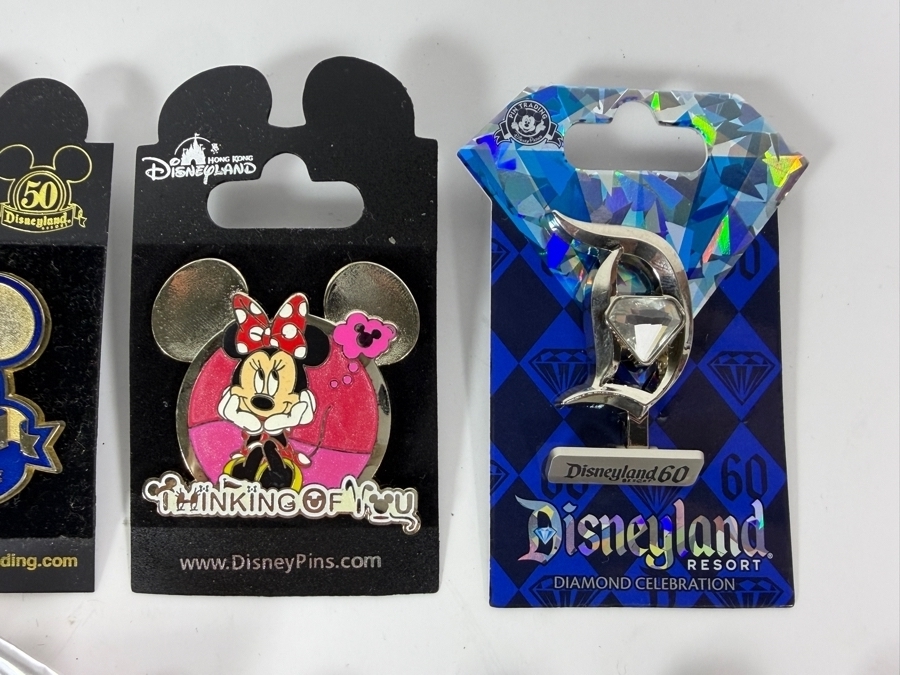 (8) Vintage Disney Trading Pins [Photo 3]