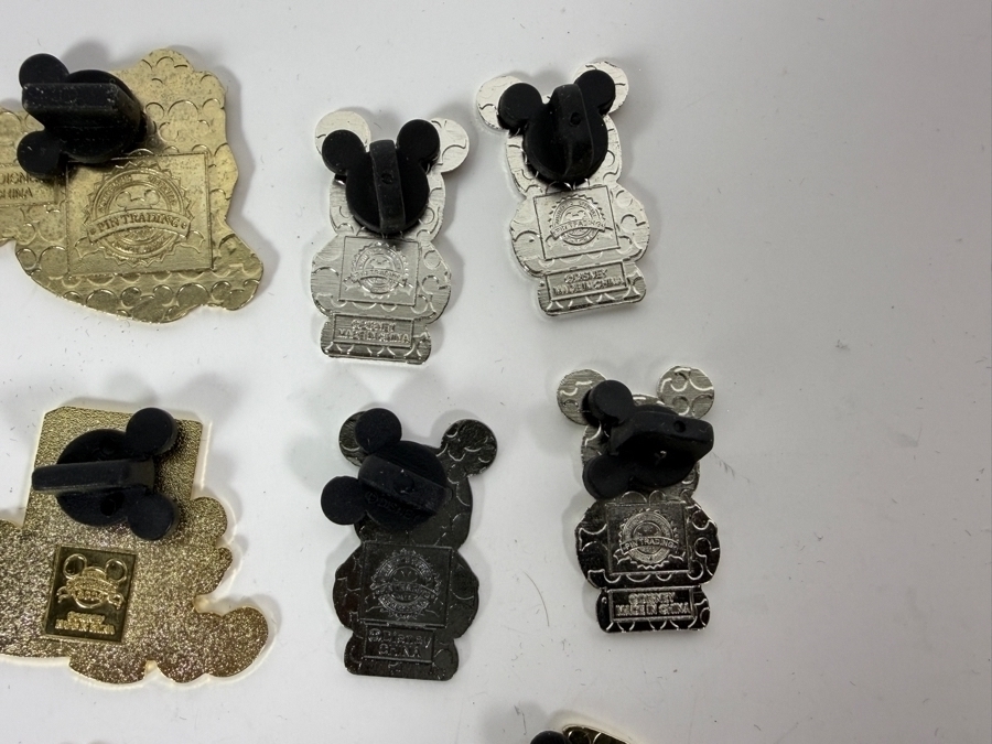 (12) Vintage Disney Trading Pins [Photo 10]
