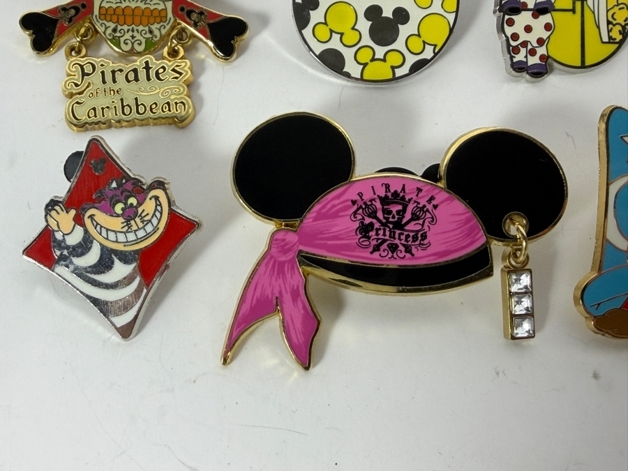 (12) Vintage Disney Trading Pins [Photo 7]