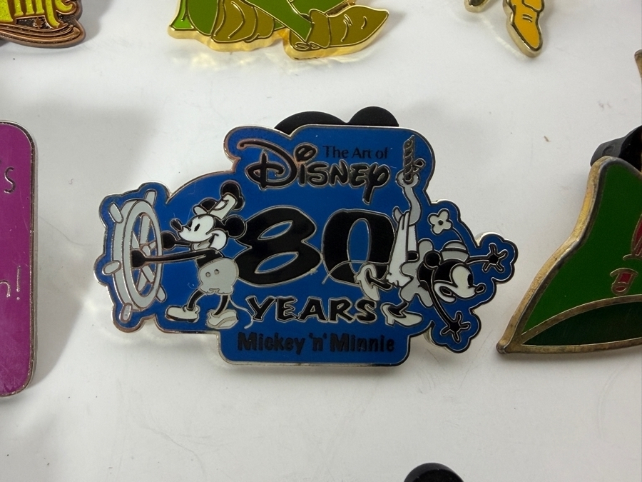 (12) Vintage Disney Trading Pins [Photo 6]