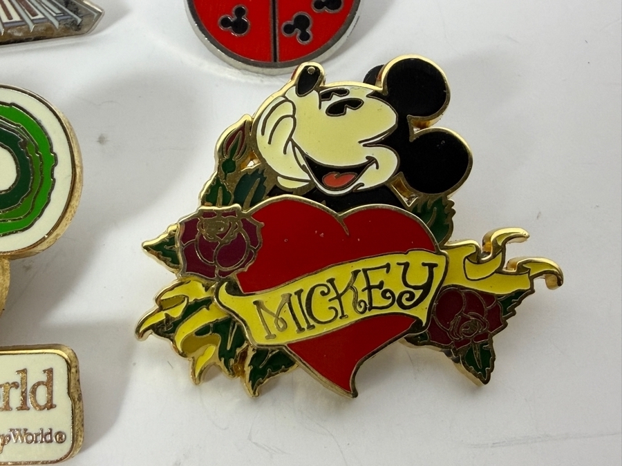 (12) Vintage Disney Trading Pins [Photo 2]