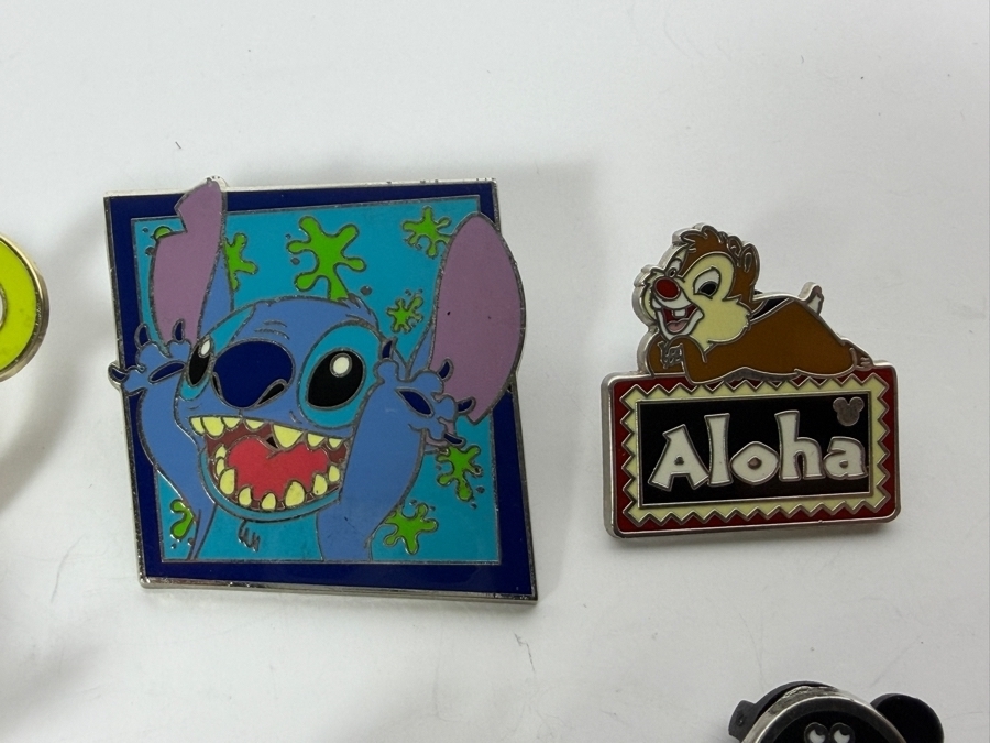 (12) Vintage Disney Trading Pins [Photo 6]