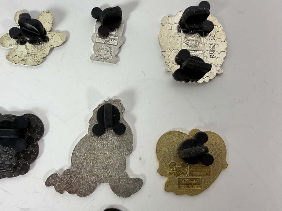 (12) Vintage Disney Trading Pins [Photo 10]