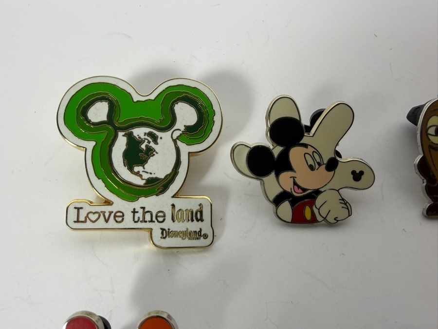 (12) Vintage Disney Trading Pins [Photo 2]