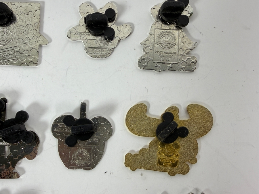 (12) Vintage Disney Trading Pins [Photo 11]