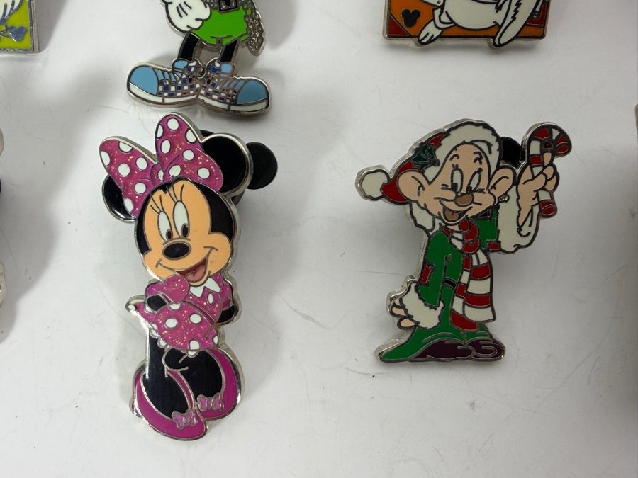 (12) Vintage Disney Trading Pins [Photo 3]