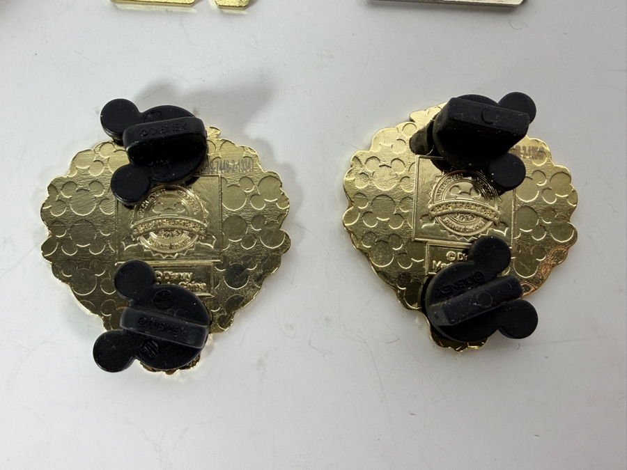 (12) Vintage Disney Trading Pins [Photo 14]