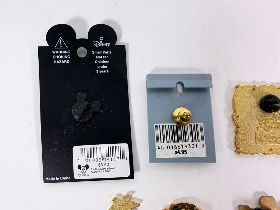(12) Vintage Disney Trading Pins [Photo 13]