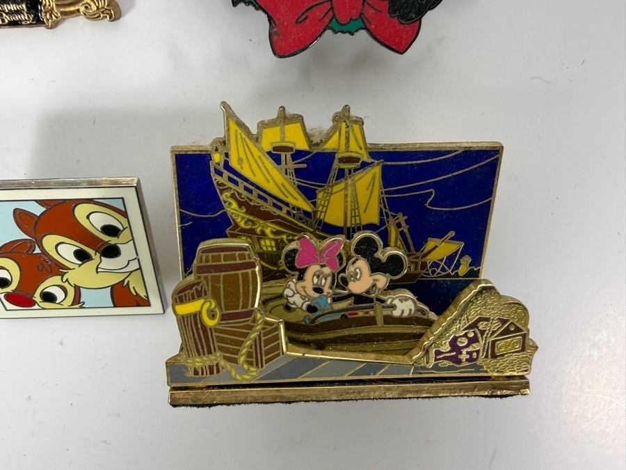 (12) Vintage Disney Trading Pins [Photo 3]