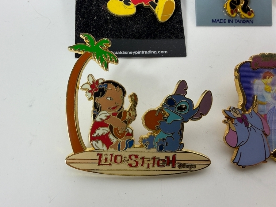 (12) Vintage Disney Trading Pins [Photo 6]