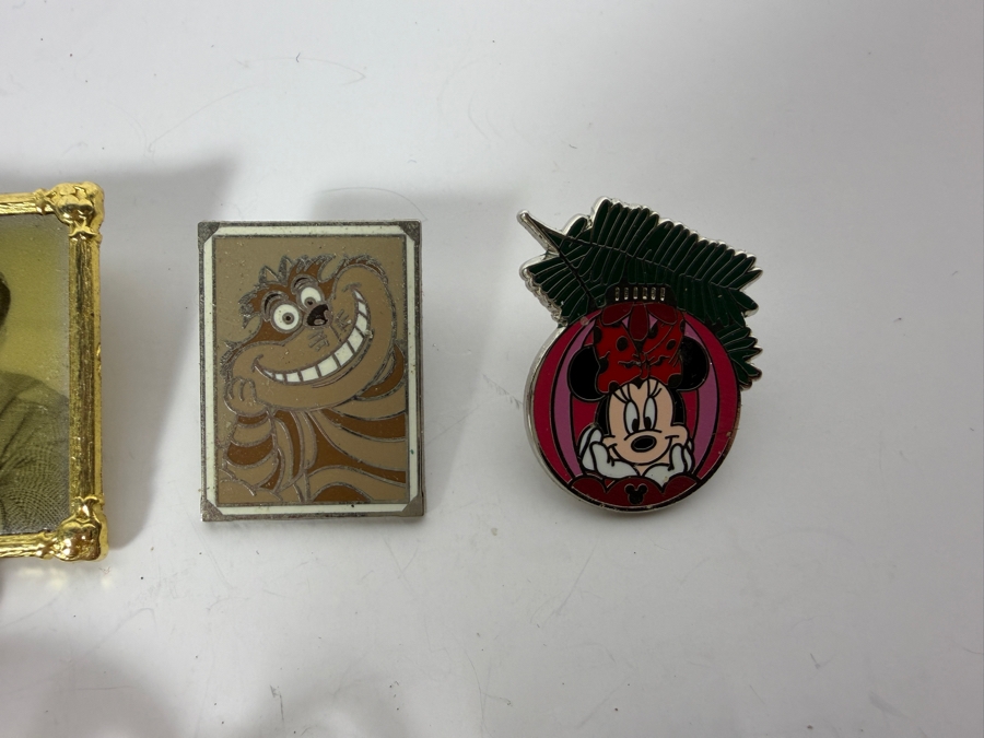 (12) Vintage Disney Trading Pins [Photo 4]