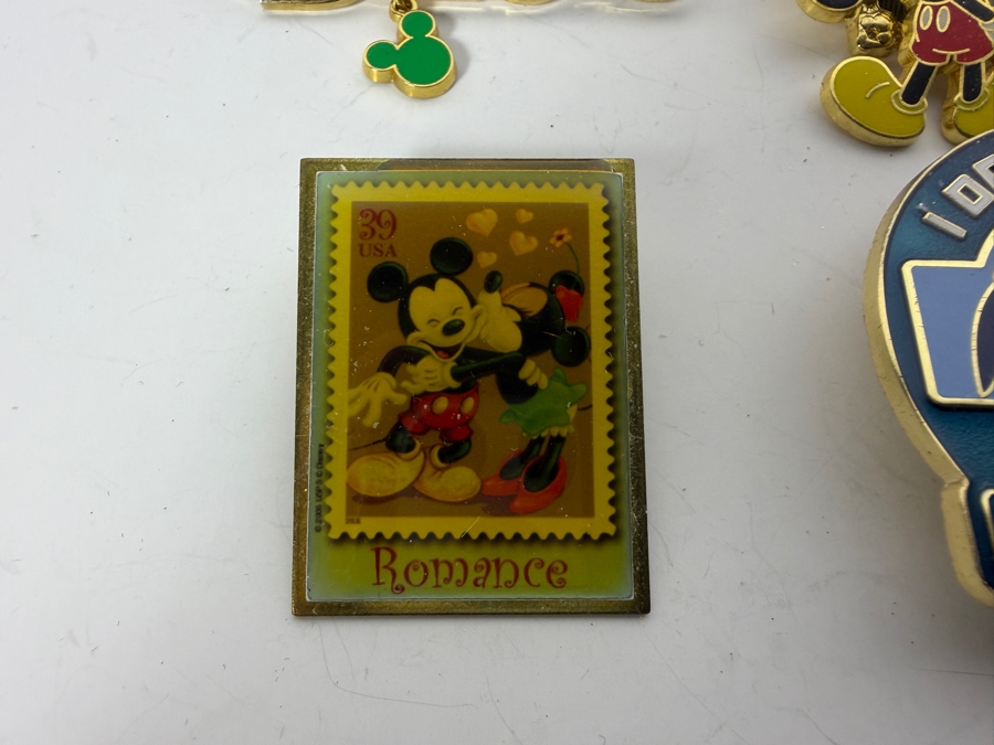 (12) Vintage Disney Trading Pins [Photo 7]