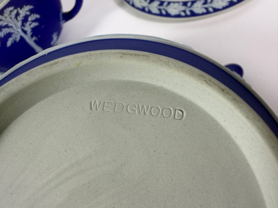 Vintage Wedgwood Dark Blue Jasperware Neoclassical Tea Set With Teapot Matching Creamer Covered Sugar Bowl And Underplate [Photo 13]