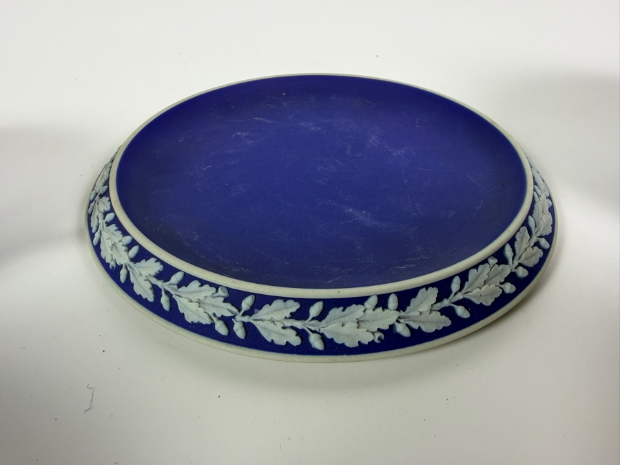 Vintage Wedgwood Dark Blue Jasperware Neoclassical Tea Set With Teapot Matching Creamer Covered Sugar Bowl And Underplate [Photo 11]