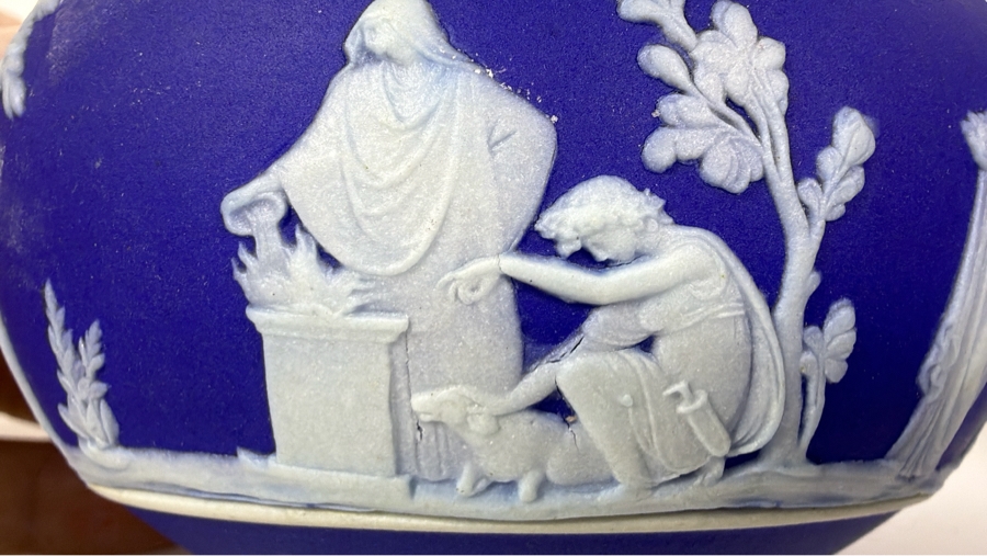 Vintage Wedgwood Dark Blue Jasperware Neoclassical Tea Set With Teapot Matching Creamer Covered Sugar Bowl And Underplate [Photo 9]