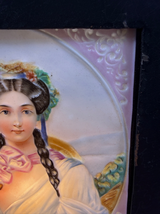 Antique German Porcelain Lithophane Light Box Featuring An Allegorical Portrait Of Summer 5.75'W X 2'D X 7.5'H [Photo 4]