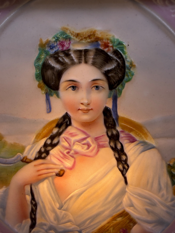 Antique German Porcelain Lithophane Light Box Featuring An Allegorical Portrait Of Summer 5.75'W X 2'D X 7.5'H [Photo 3]