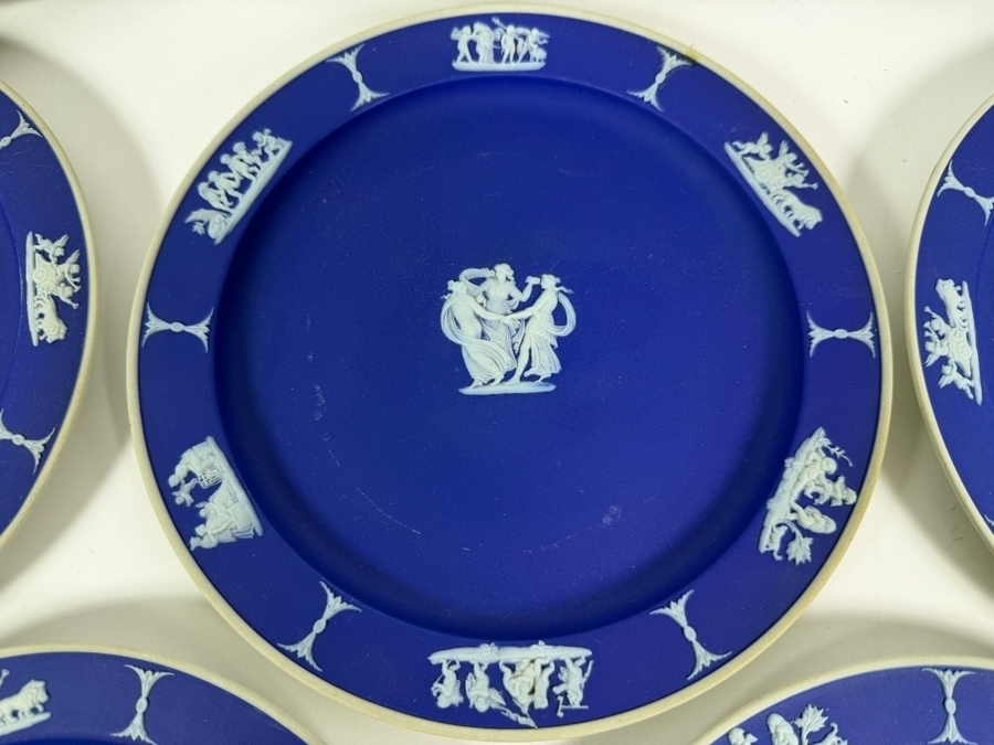 Vintage Wedgwood Dark Blue Jasperware Neoclassical Dinner Salad Plates Group Set Of Eight 8'W [Photo 6]