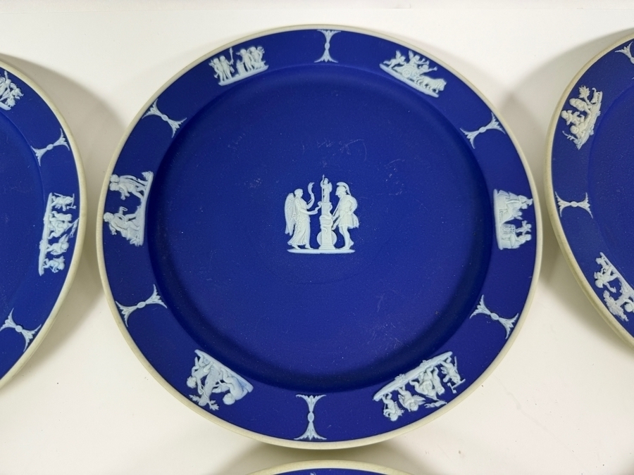 Vintage Wedgwood Dark Blue Jasperware Neoclassical Dinner Salad Plates Group Set Of Eight 8'W [Photo 3]