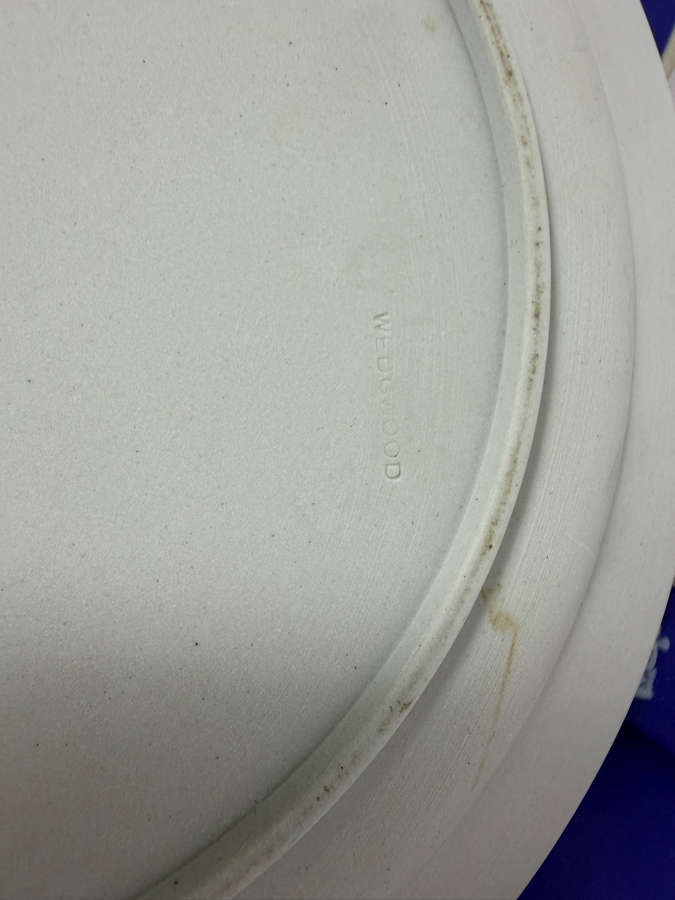 Vintage Wedgwood Dark Blue Jasperware Neoclassical Dinner Salad Plates Group Set Of Eight 8'W [Photo 11]