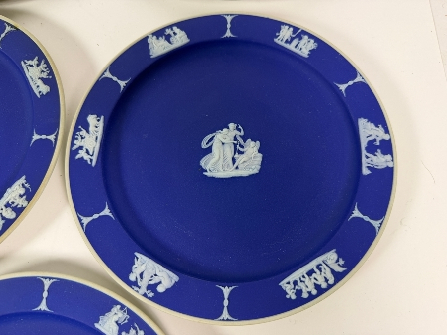 Vintage Wedgwood Dark Blue Jasperware Neoclassical Dinner Salad Plates Group Set Of Eight 8'W [Photo 7]