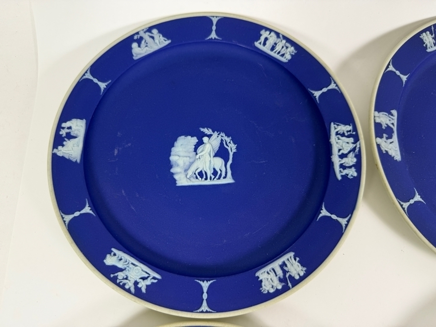 Vintage Wedgwood Dark Blue Jasperware Neoclassical Dinner Salad Plates Group Set Of Eight 8'W [Photo 2]