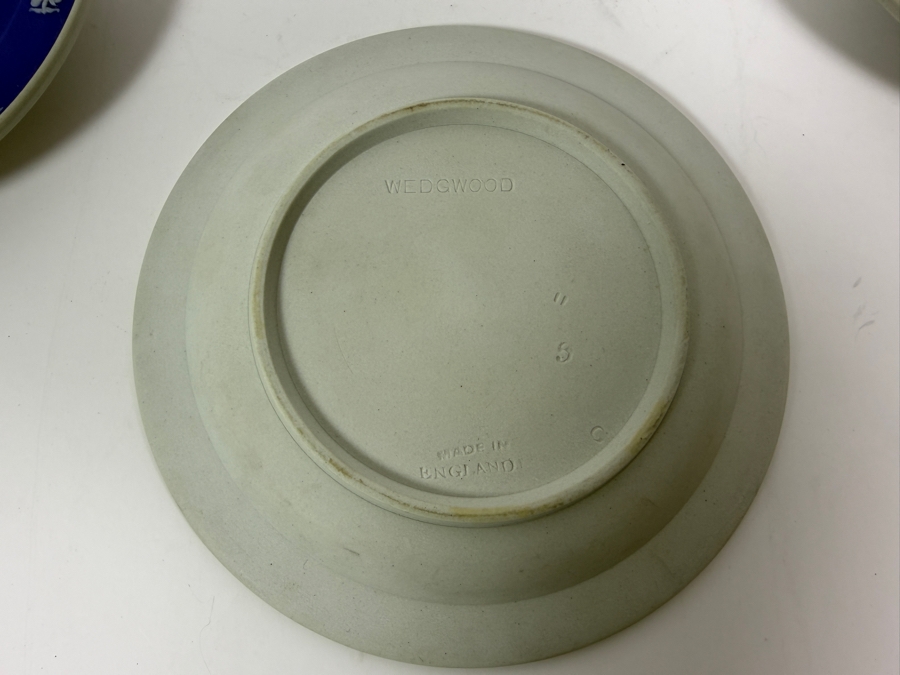 Vintage Wedgwood Dark Blue Jasperware Neoclassical Bread Butter Salad Plates Group Set Of Seven 5'W [Photo 7]